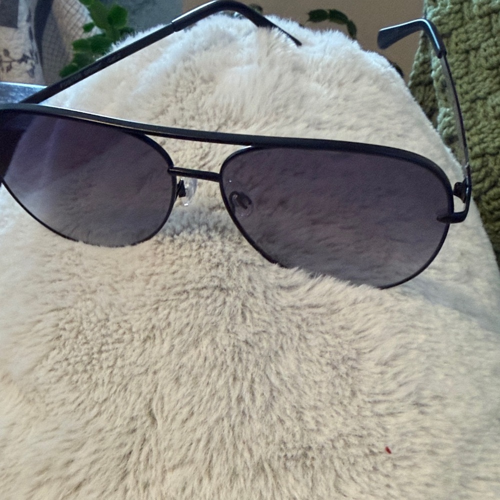 Foster Grant Black Aviator Sunglasses